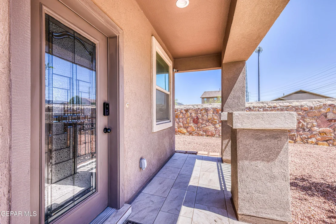 Photo of 6553 GEYSER Drive