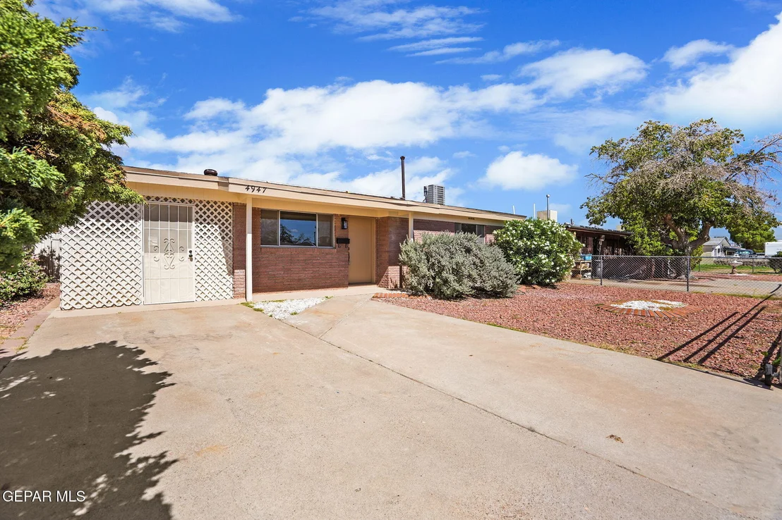 Photo of 4947 AIKEN Lane