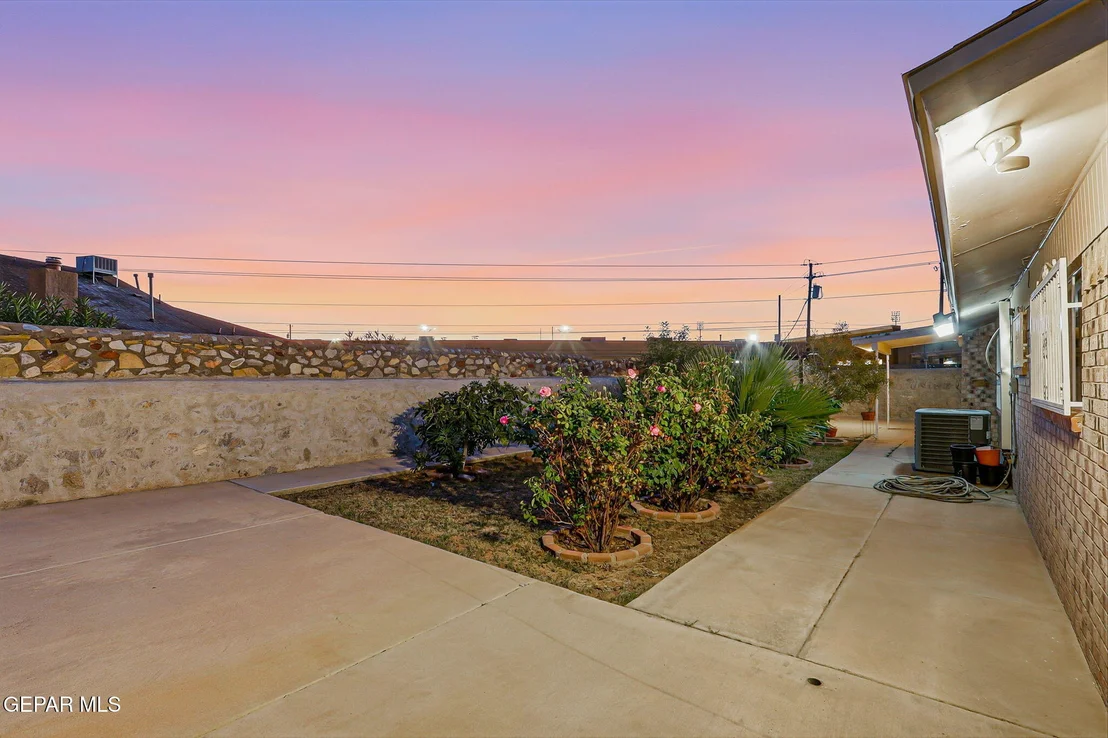Photo of 10920 TOM WEISKOPF Drive