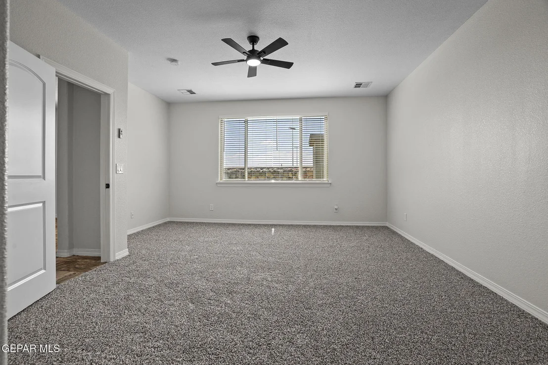 Photo of 6012 HIDDEN ACRES Drive