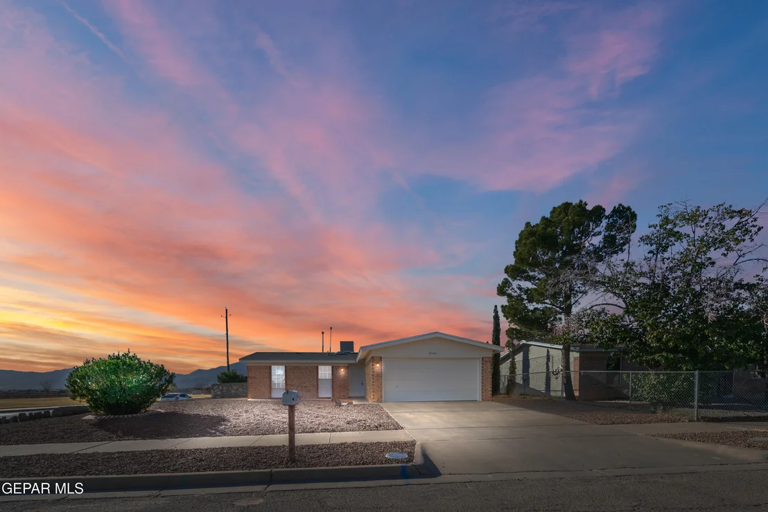 Photo of 10701 OPALSTONE Street