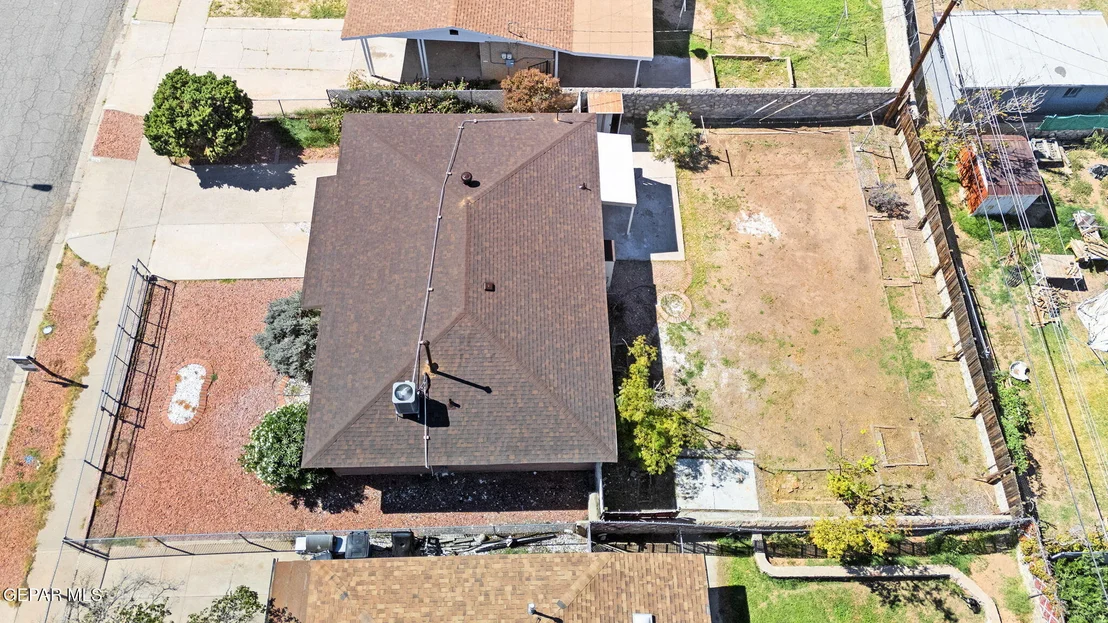 Photo of 4947 AIKEN Lane