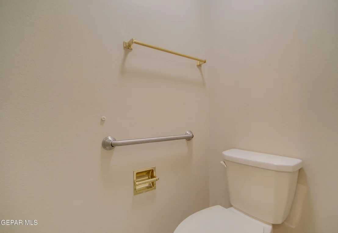 Photo of 10641 PARK VIEW Circle
