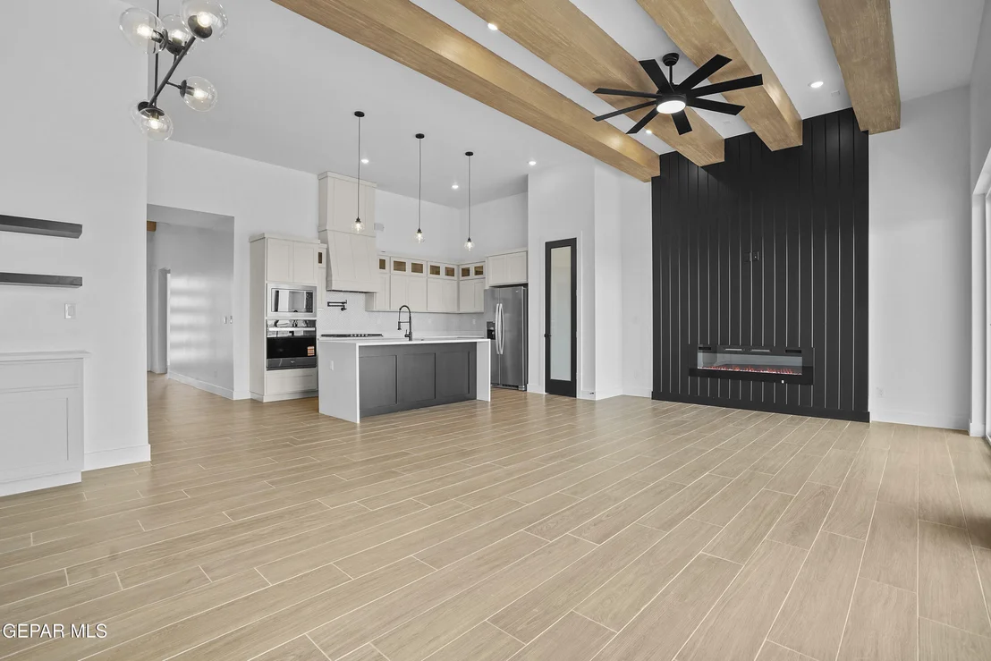 Photo of 12765 PERSISTENCE Avenue