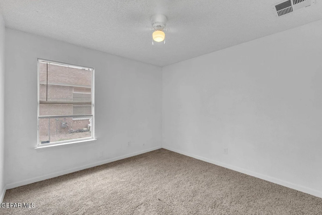 Photo of 1082 Mill Valley Road