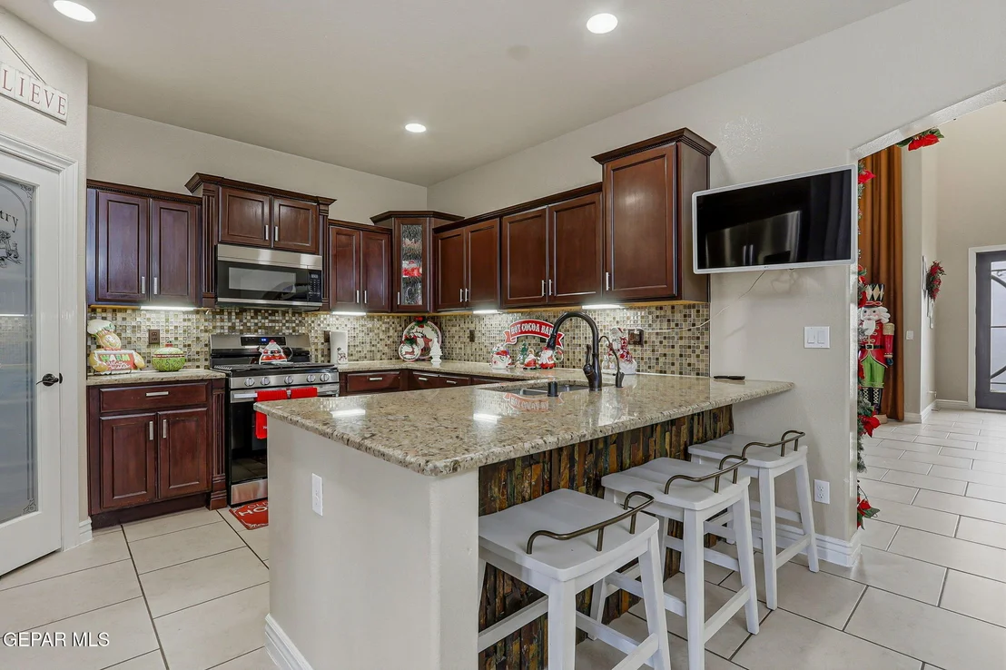 Photo of 1133 MARATHON Place