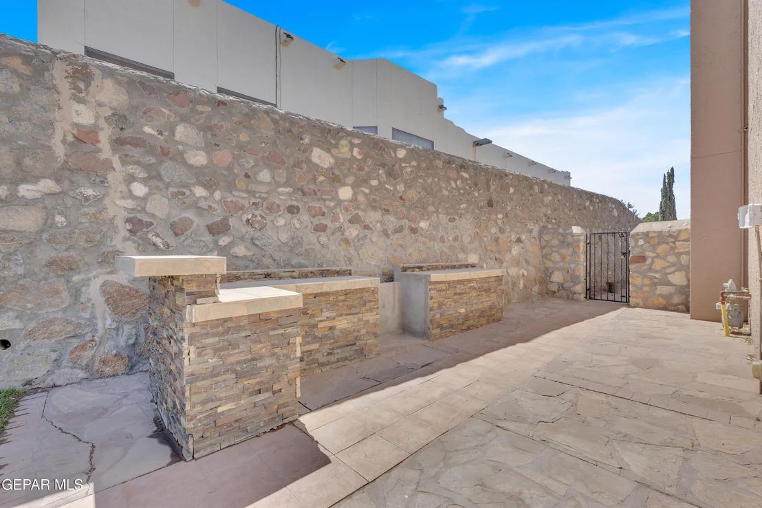 Photo of 652 BLUFF CANYON Circle