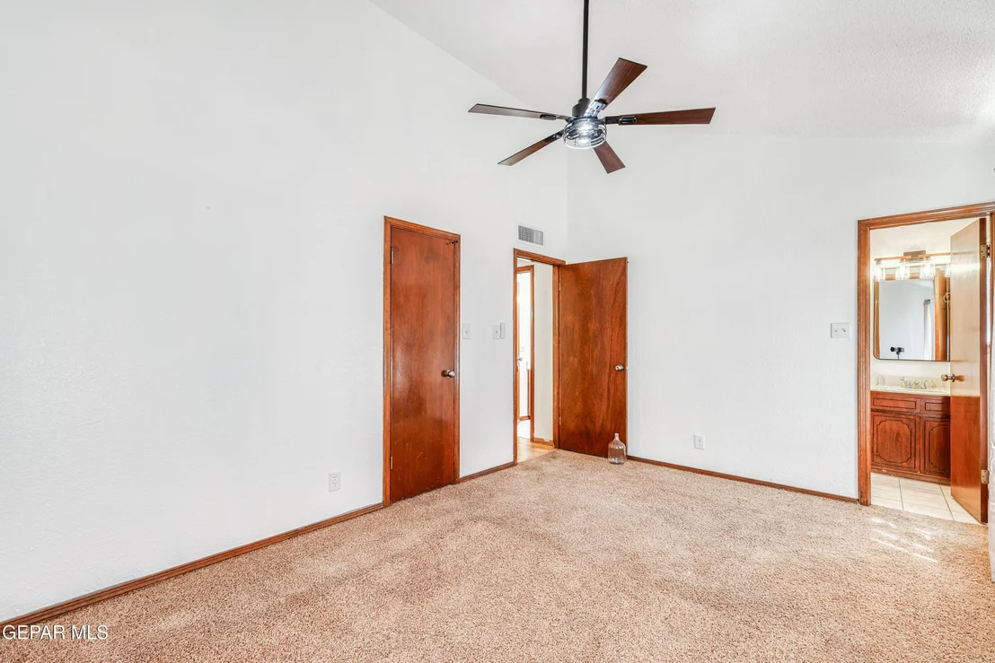 Photo of 11464 BOB MITCHELL Drive