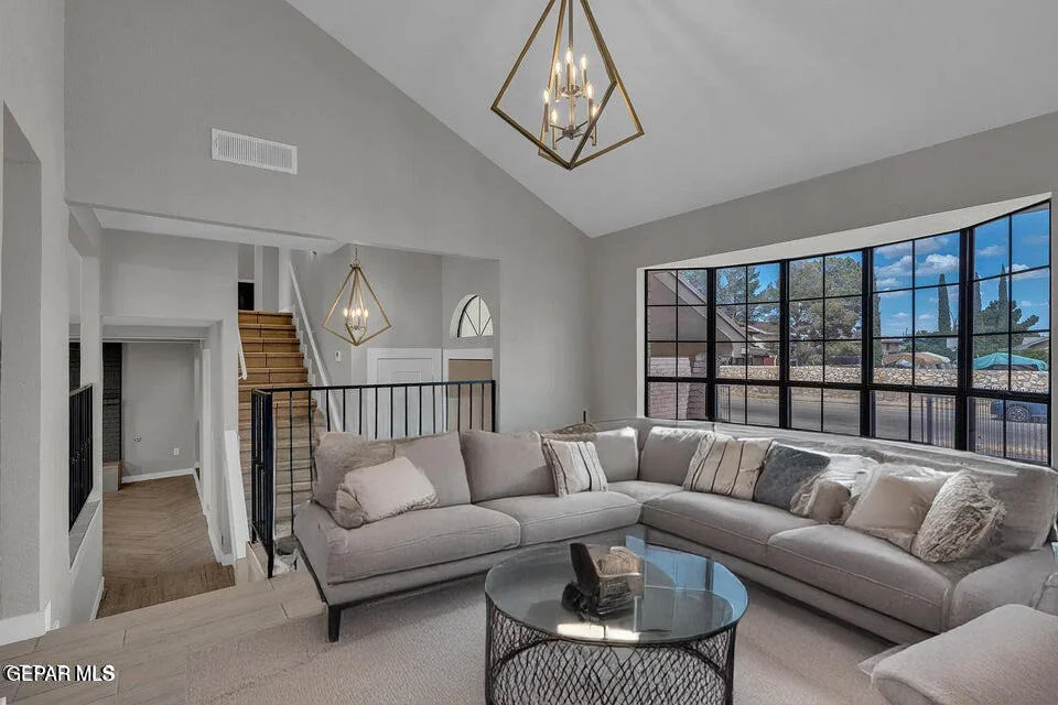 Photo of 1761 onizuka Drive