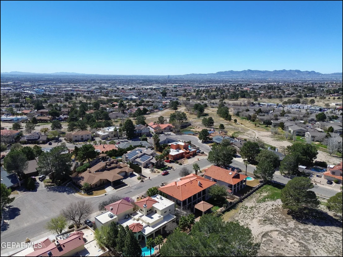 Photo of 1605 BILLY CASPER Drive