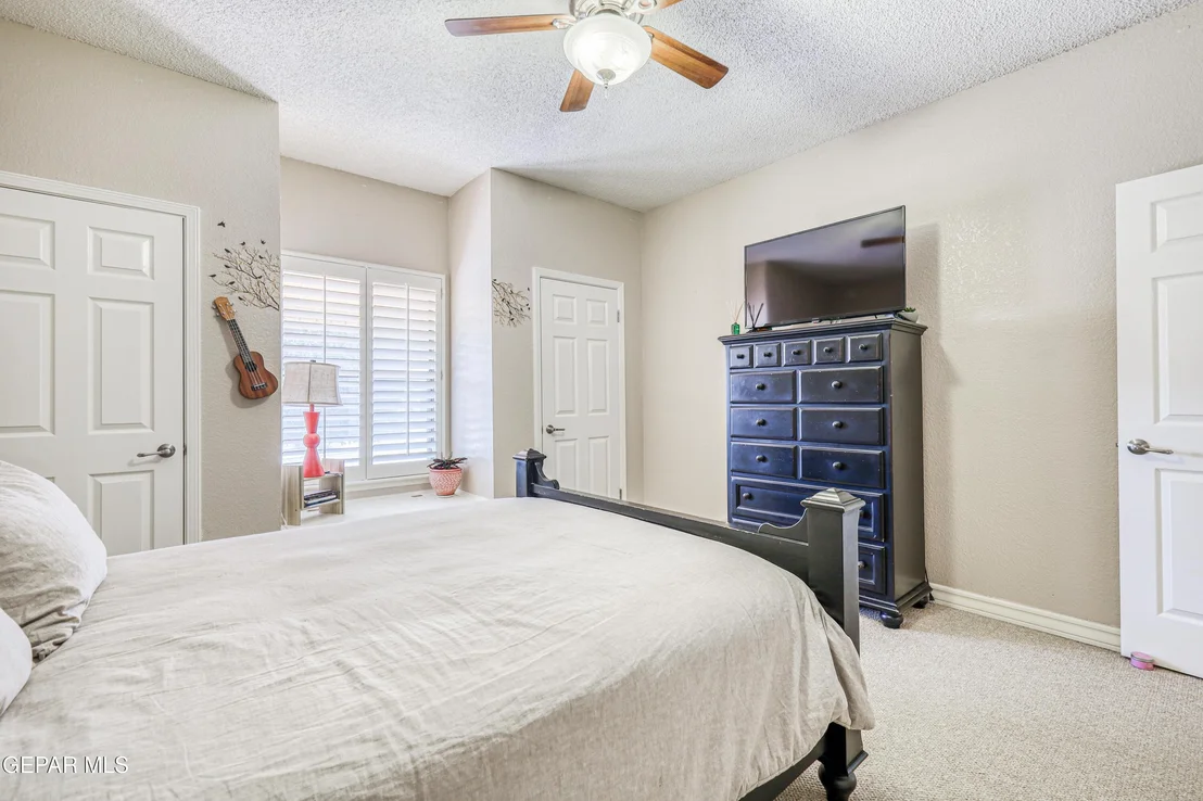 Photo of 7225 Rochester Drive