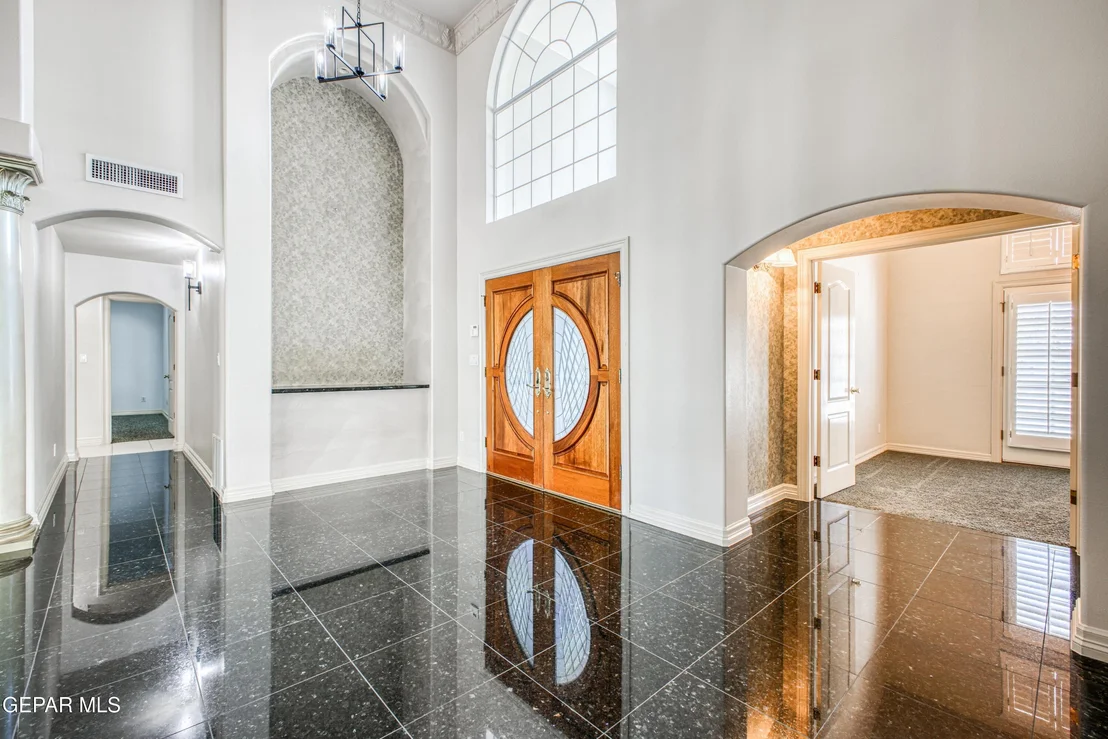 Photo of 6565 Eagle Ridge Drive