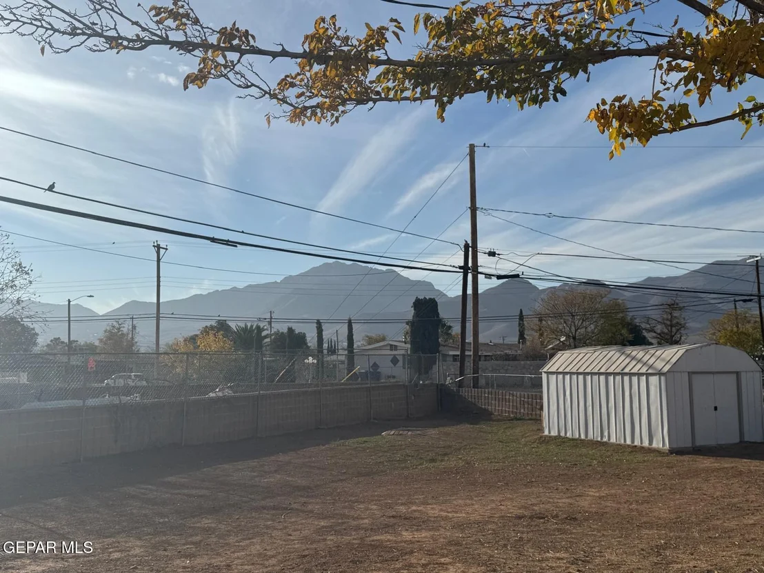 Photo of 9205 Salisbury Drive