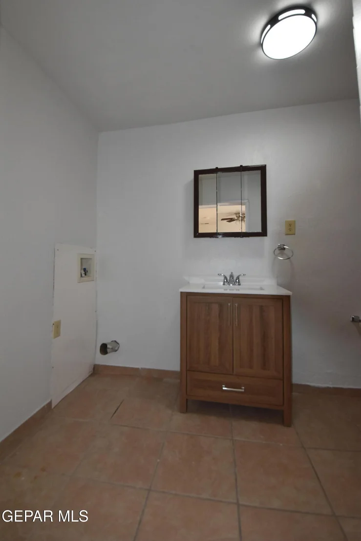 Photo of 152 ELVIRA Way