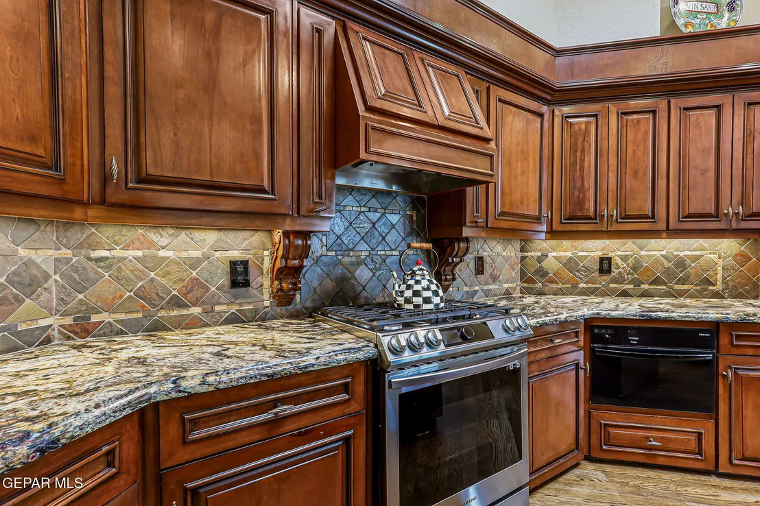 Photo of 6616 Wind Ridge Drive
