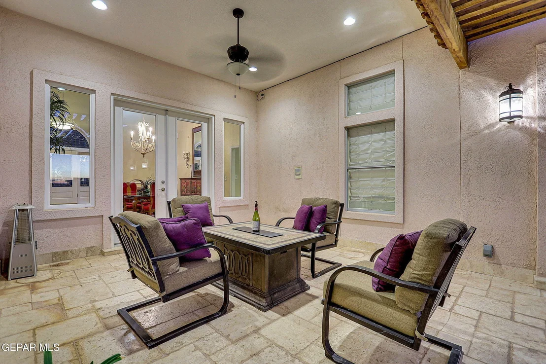 Photo of 5567 Buckley Drive