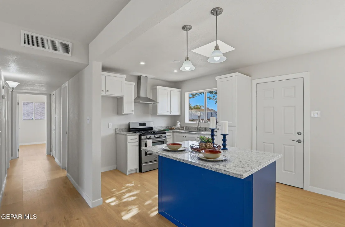 Photo of 9205 Salisbury Drive