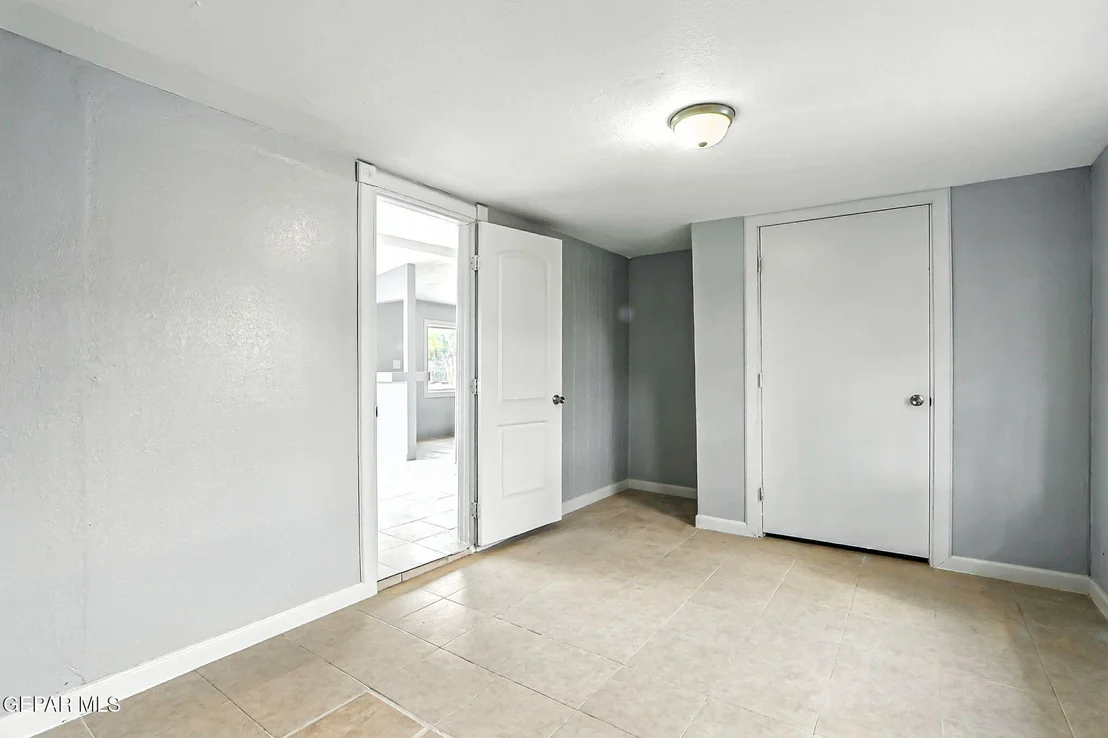 Photo of 736 Palmer Place