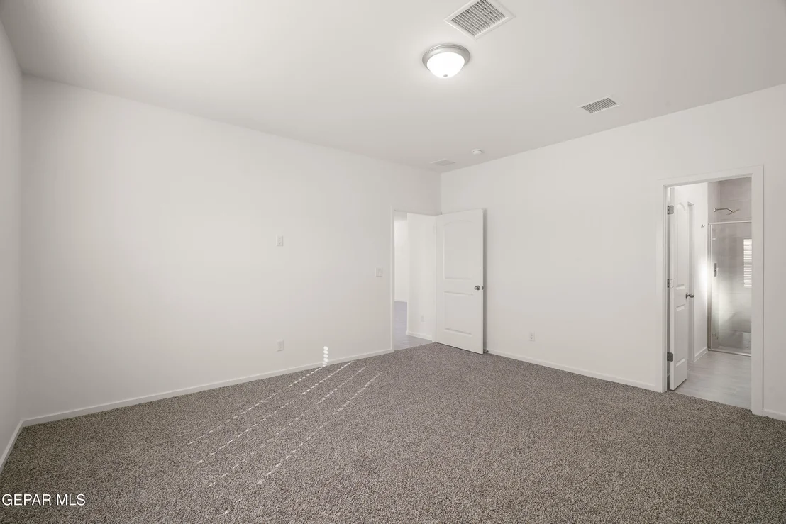 Photo of 13841 Summer Wave Avenue