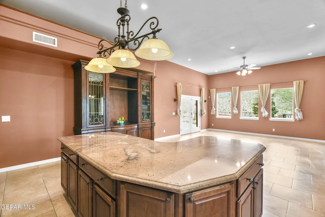 Photo of 6540 CABANA DEL SOL Drive