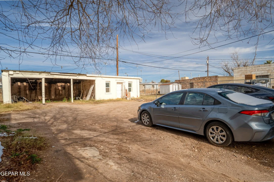 Photo of 3507 Bisbee Avenue