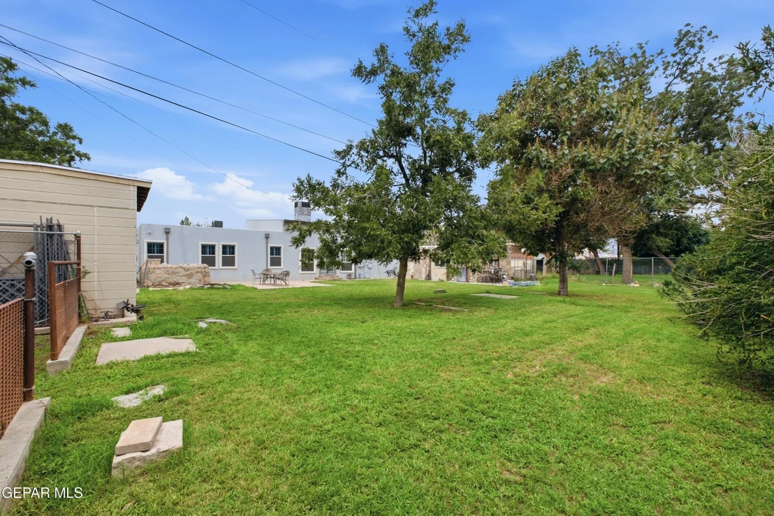 Photo of 7359 FRANKLIN Drive