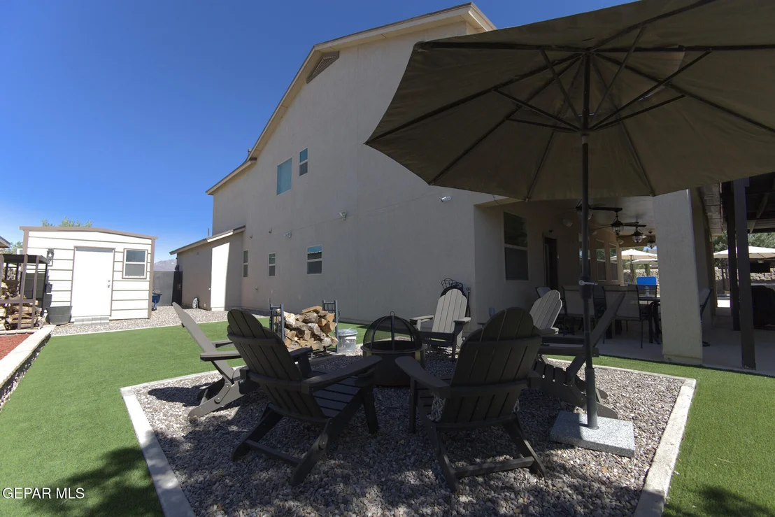 Photo of 987 GRANDEVOLE Drive