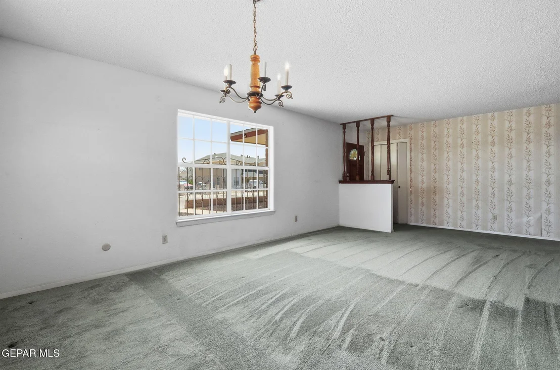 Photo of 8025 GILBERT Drive