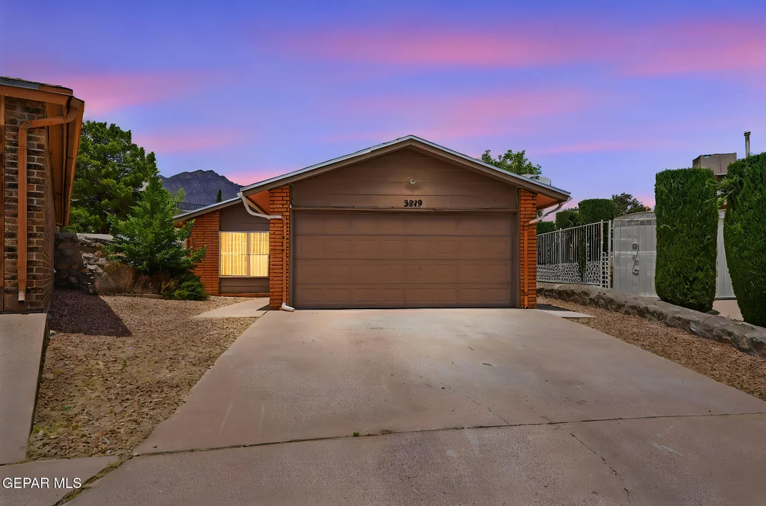Photo of 3219 MOUNTAIN RIDGE Drive