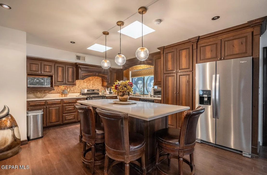 Photo of 5153 WILLOW CREEK Drive
