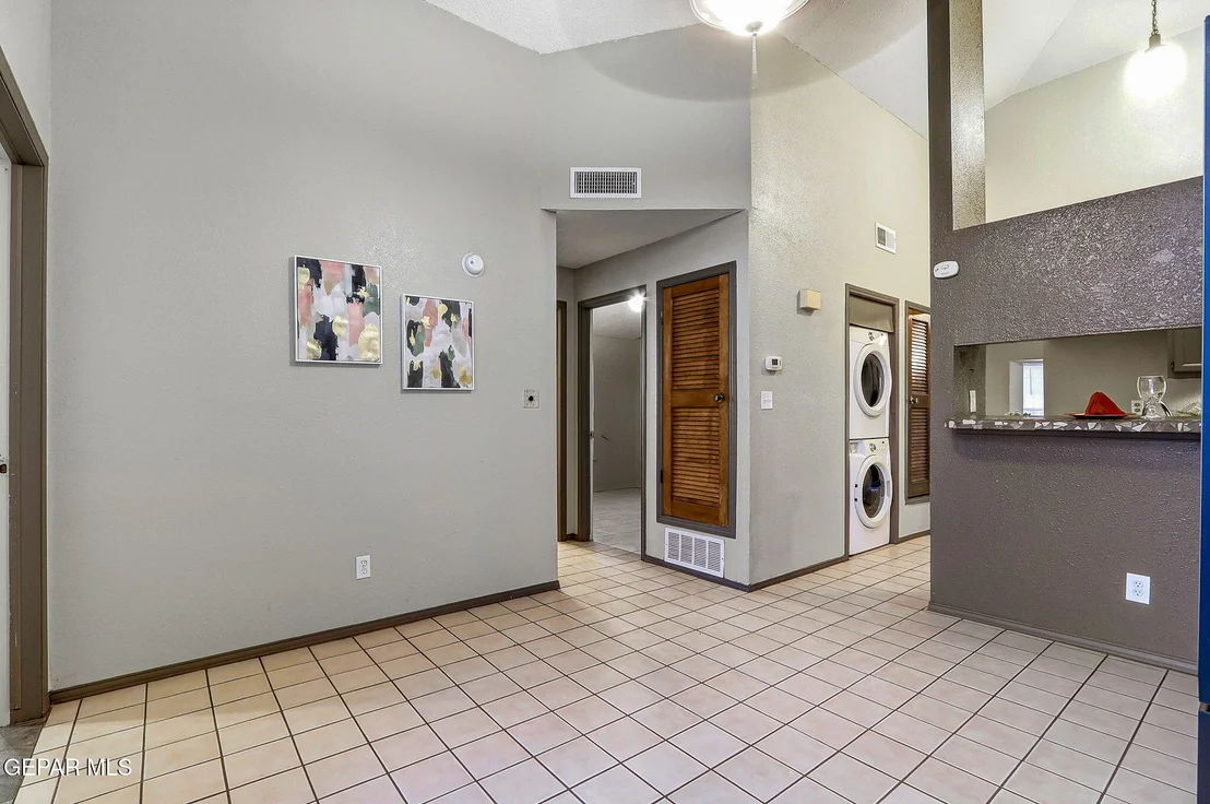 Photo of Unit A at 1514 Greg Powers Drive