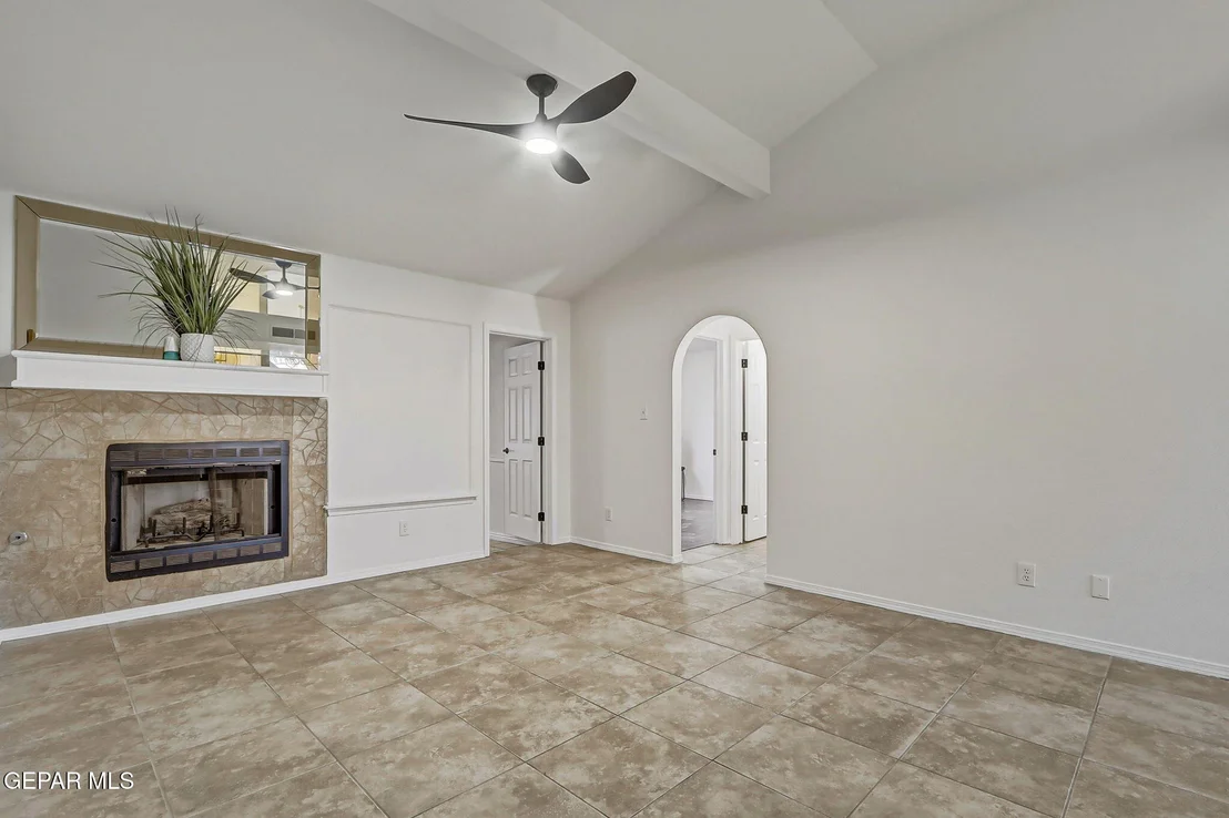 Photo of 11851 STONE CASTLE Drive