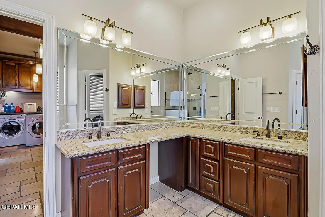 Photo of 440 SCHLEY Drive