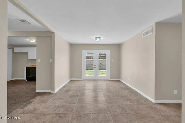 Photo of 404 ROCCA Lane