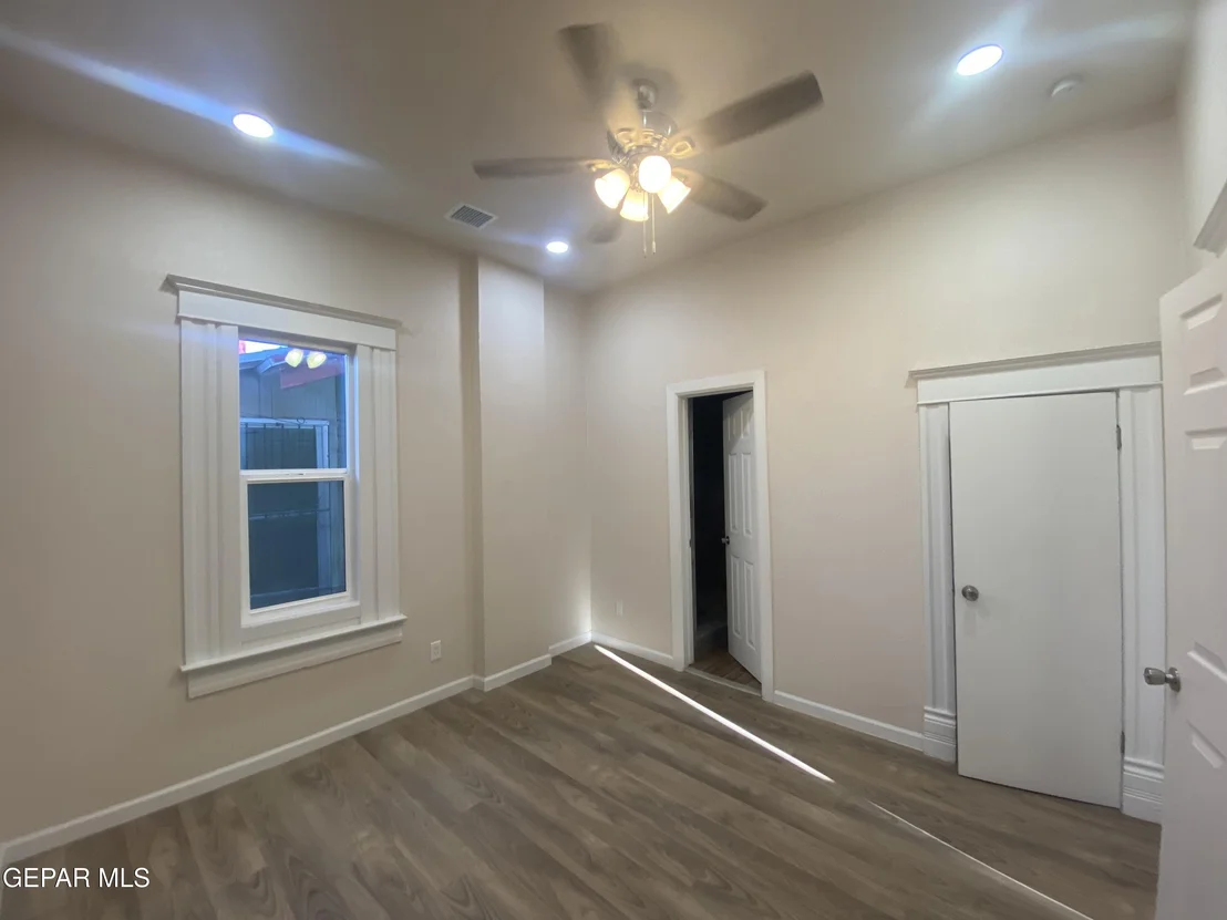 Photo of 207 RANDOLPH Drive