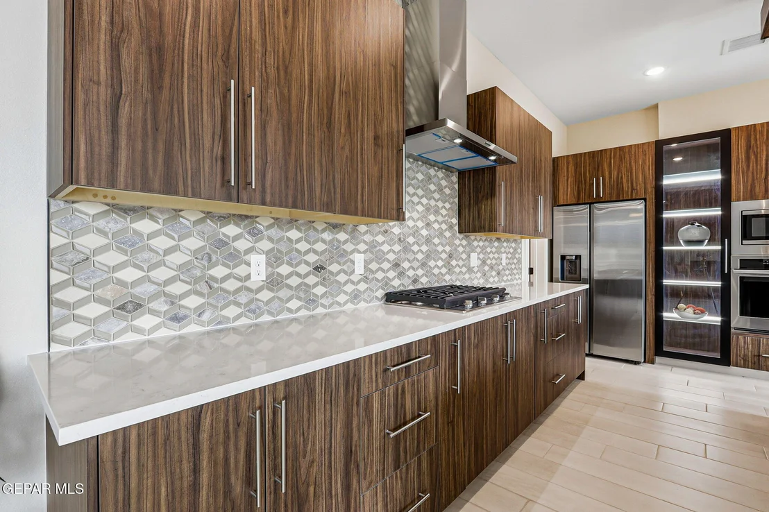Photo of 980 WILLOW RIVER Drive