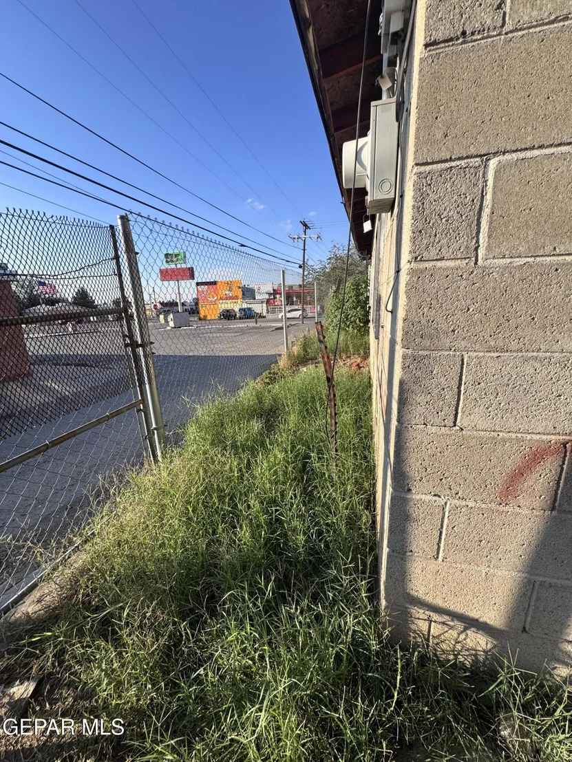 Photo of 7045 1st Street
