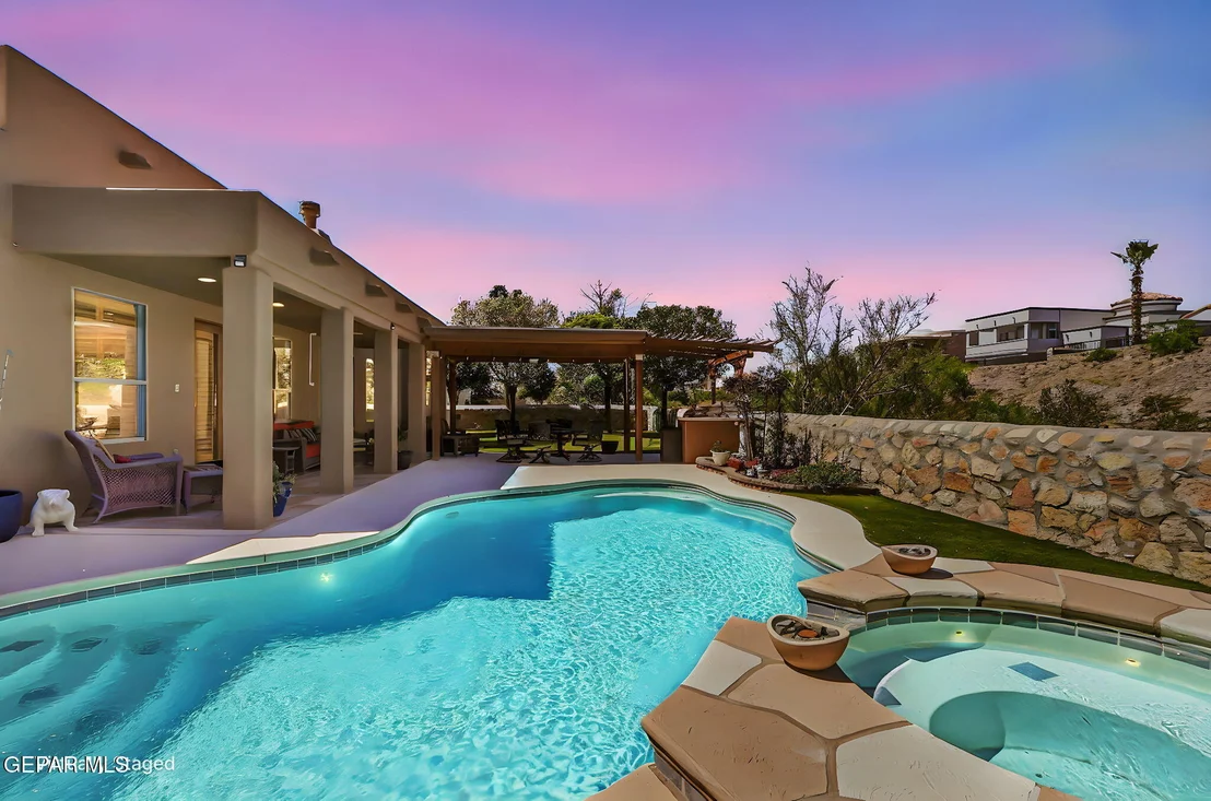 Photo of 1133 CALLE LOMAS Drive