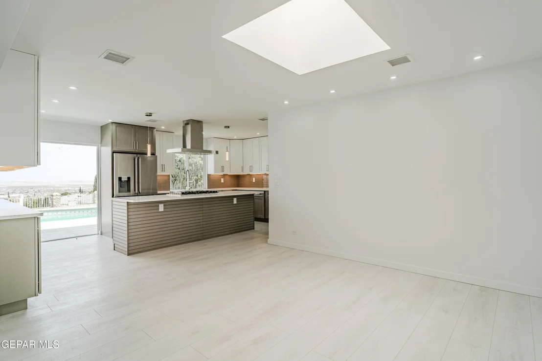 Photo of 9000 GALENA Drive