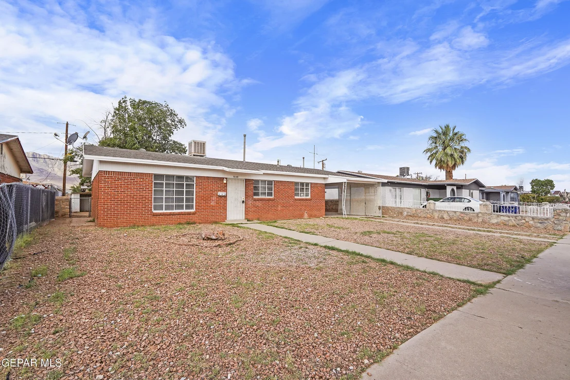Photo of 9139 MOUNT ETNA Drive