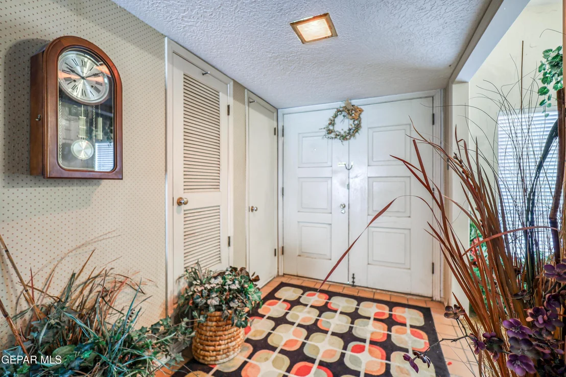 Photo of 220 MOONGLOW Drive