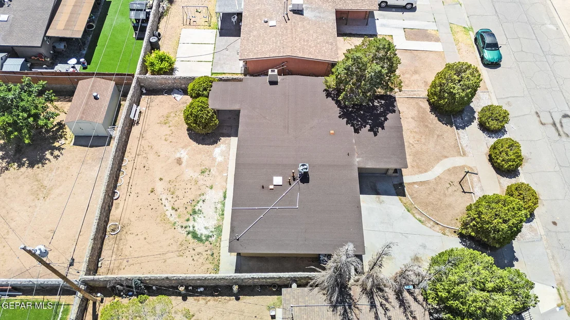 Photo of 6034 NAPLES Street
