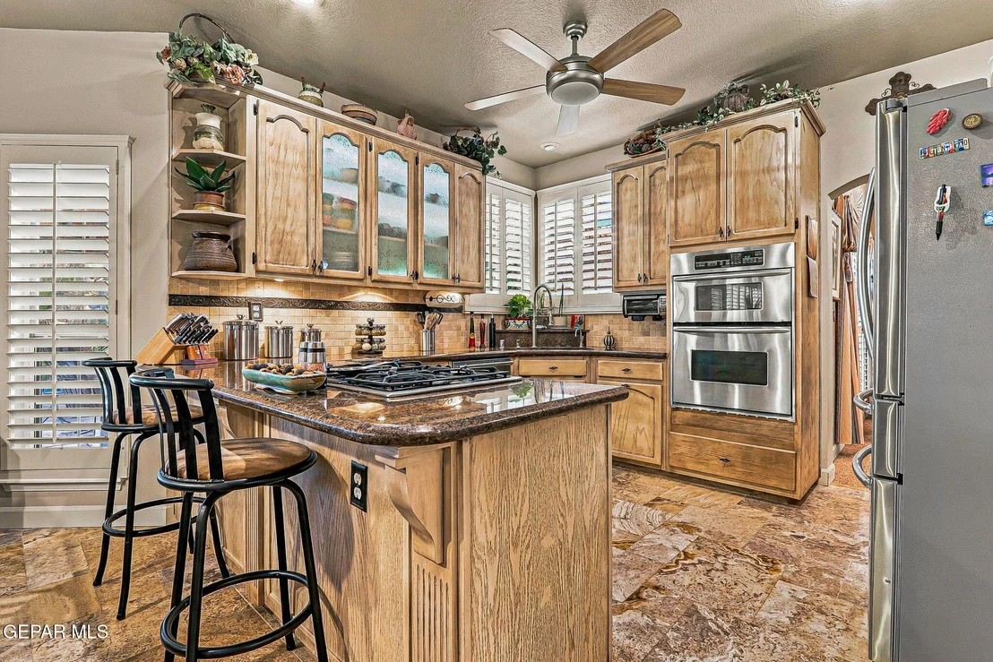 Photo of 1158 PINE RIDGE Way