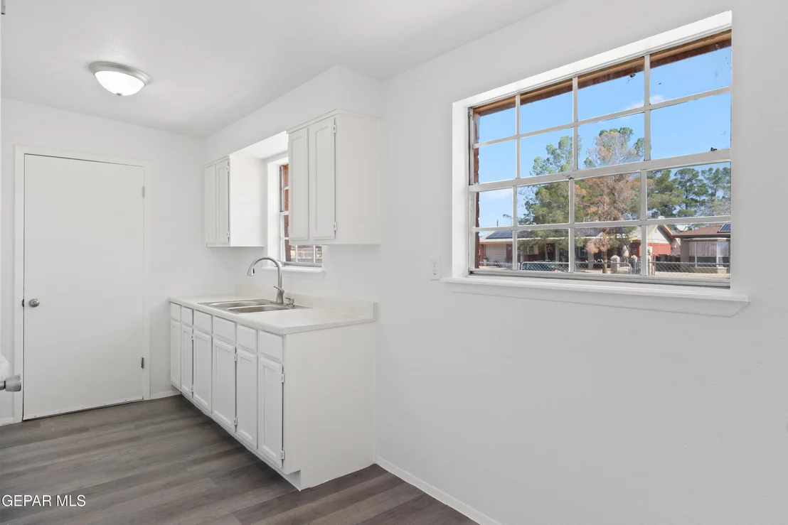 Photo of 9348 ELGIN Drive