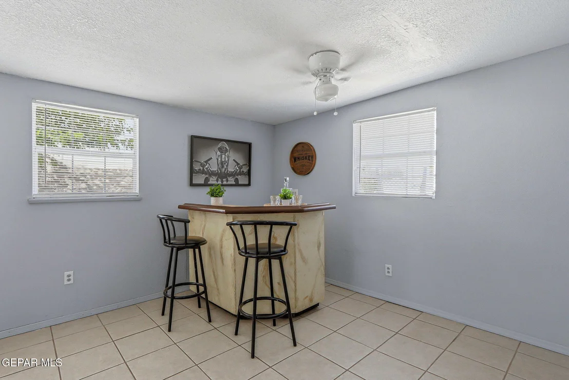 Photo of 323 VALLE SERENO Drive
