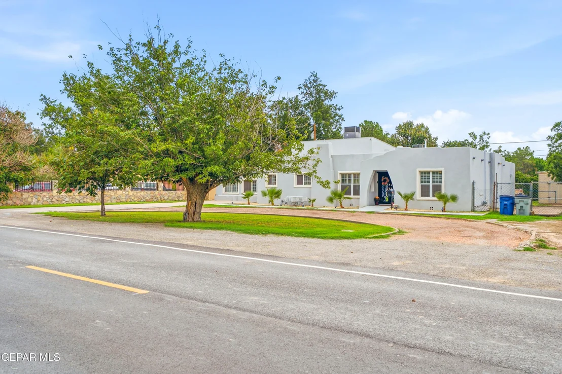 Photo of 7359 FRANKLIN Drive