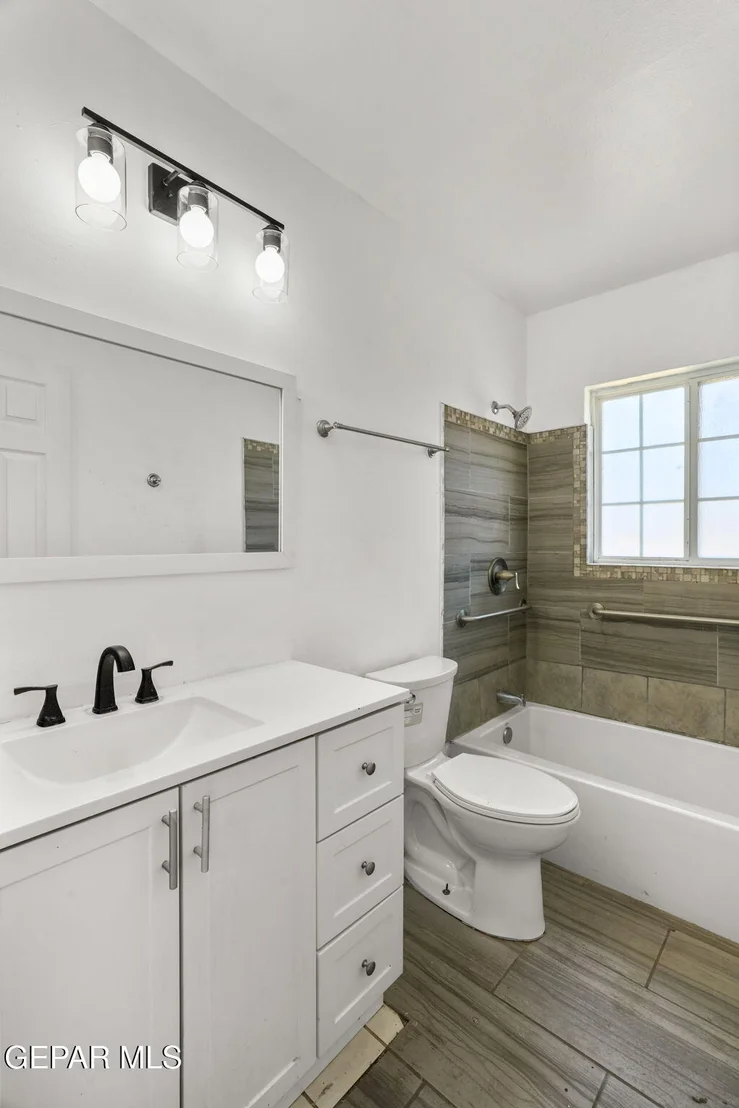 Photo of 7609 VERONA Circle