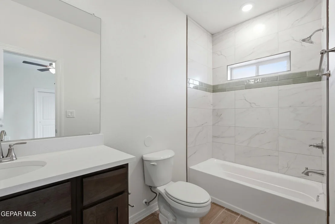 Photo of 3764 Model Lane