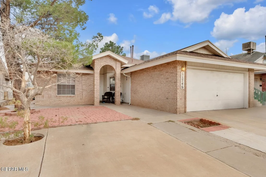 Photo of 11746 Stone Castle Drive