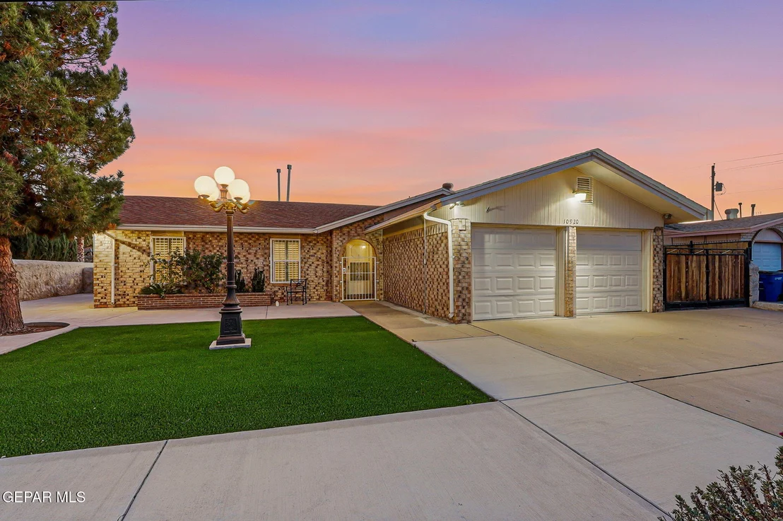 Photo of 10920 TOM WEISKOPF Drive